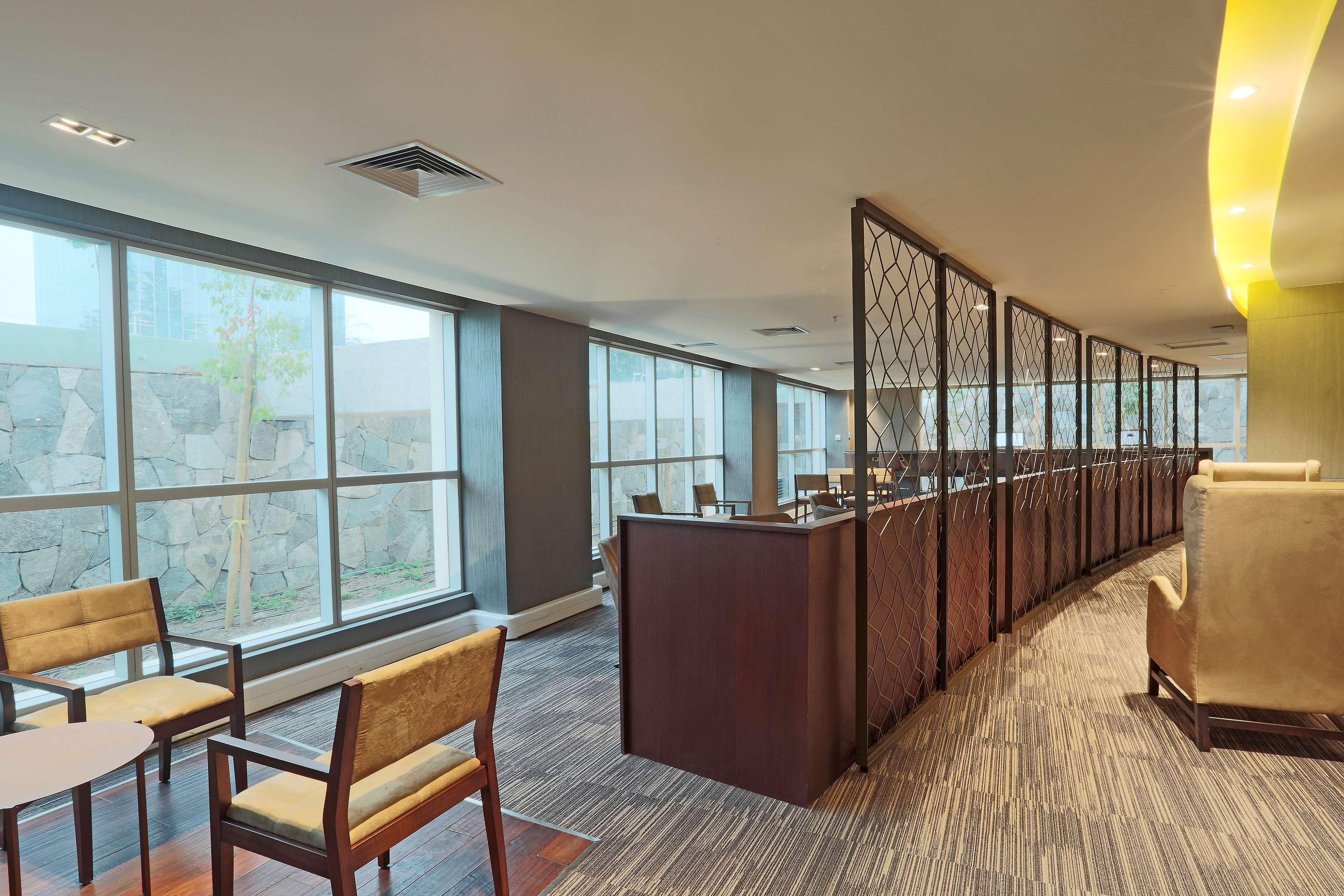Doubletree By Hilton Santiago Kennedy, Chile Hotell Eksteriør bilde