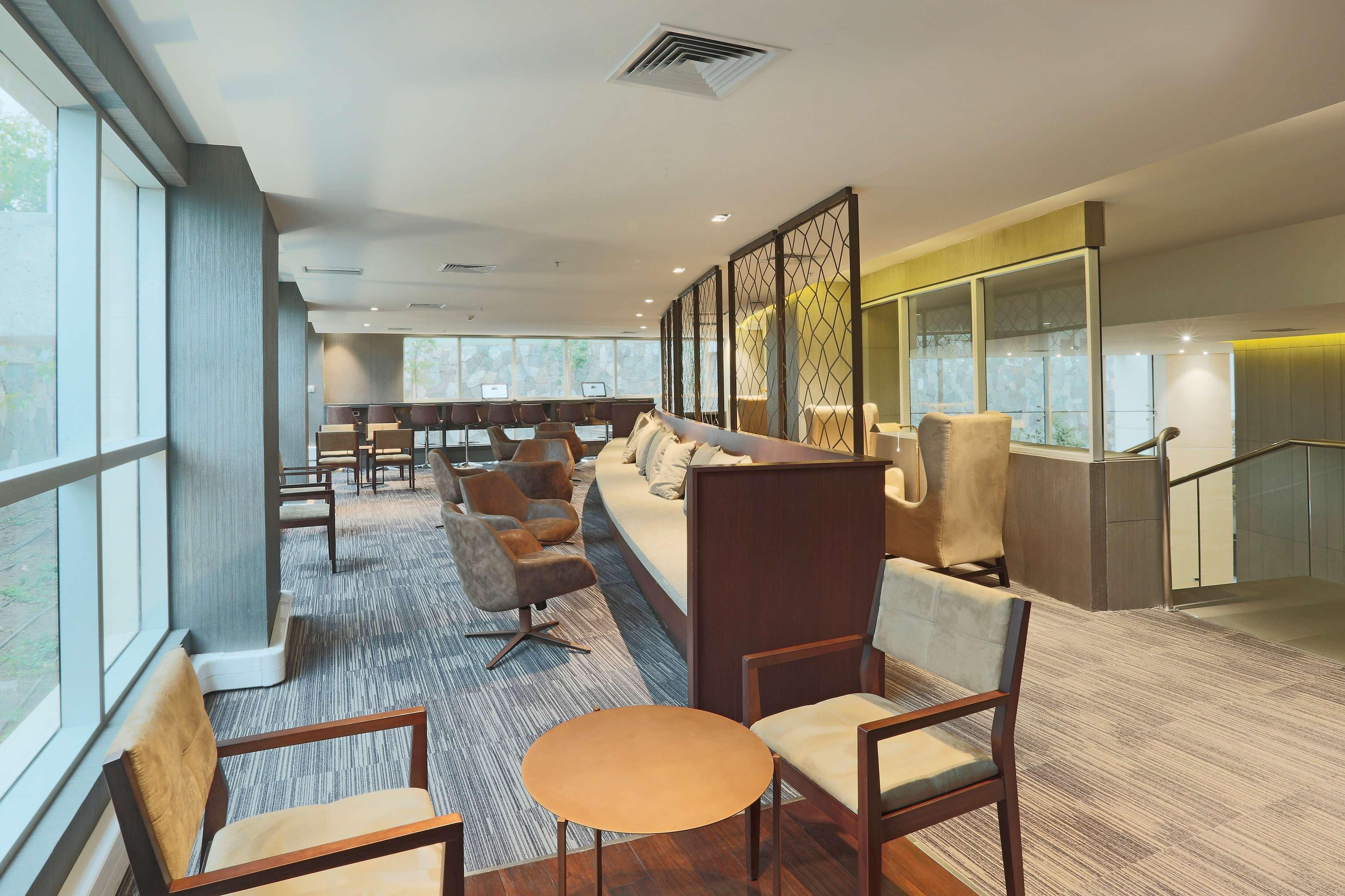 Doubletree By Hilton Santiago Kennedy, Chile Hotell Eksteriør bilde