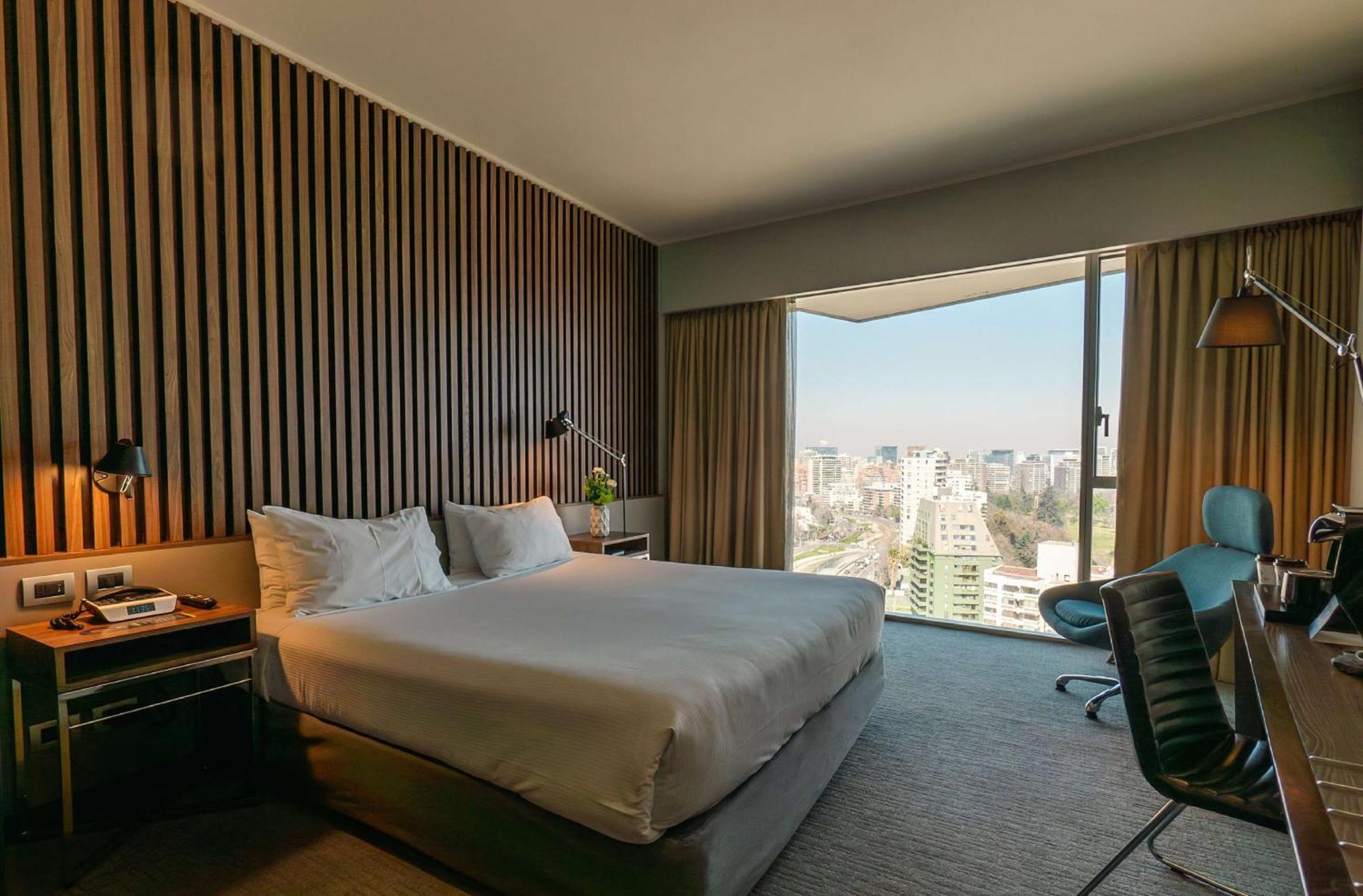 Doubletree By Hilton Santiago Kennedy, Chile Hotell Eksteriør bilde